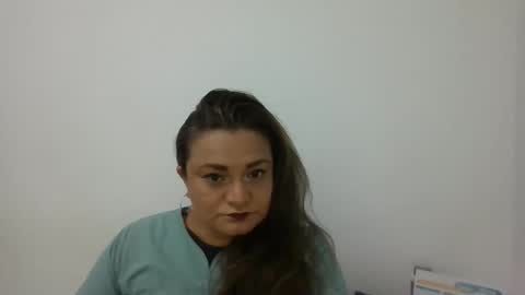 Snapshot of dapnne24 chatting on 11-27-25, 04:42 dapnne online show from 11-27-25, 04:42