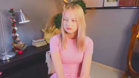 Kami online show from 11-14-25, 03:38