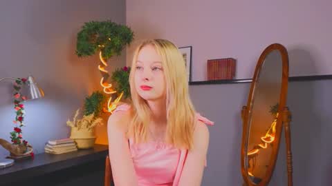 Kami online show from 12-14-25, 02:50