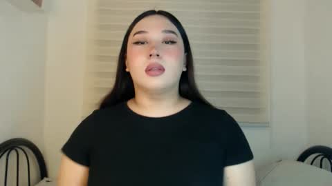 Snapshot of darcy_world chatting on 04-01-26, 06:38 DARCY online show from 04-01-26, 06:38