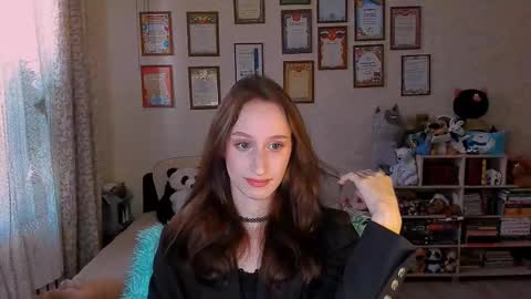 Darcy Siren online show from 01-22-25, 07:35