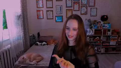 Darcy Siren online show from 02-18-25, 08:27