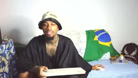 Snapshot of darent2210 chatting on 03-06-26, 08:22 breiner online show from 03-06-26, 08:22