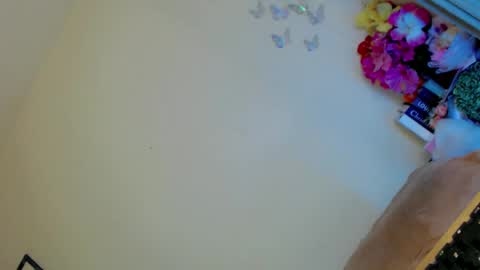 Snapshot of daretolovemexx chatting on 01-25-25, 06:01 Angel Condensada online show from 01-25-25, 06:01