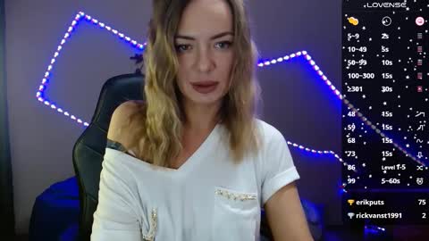 Snapshot of daria_spring chatting on 02-18-25, 06:04 Daria online show from 02-18-25, 06:04