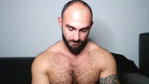 Snapshot of dariomuscle1993 chatting on 12-04-25, 07:55 Dario Muscel King online show from 12-04-25, 07:55