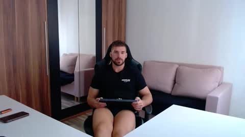 darius_94 online show from 10-19-25, 11:55