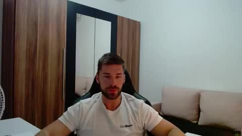 darius_94 online show from 01-13-26, 05:02