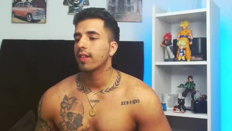 Darius Phoenix  online show from 03-04-25, 03:33