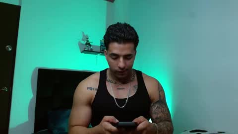 Darius Phoenix  online show from 12-18-25, 07:09