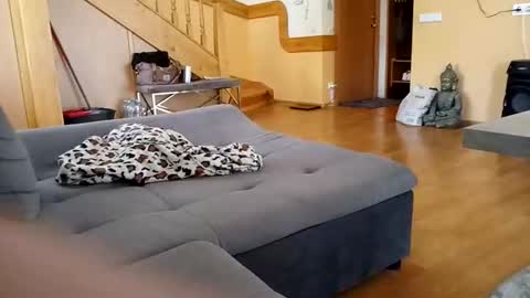 dxd69 online show from 03-23-26, 01:48