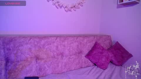 Snapshot of dark__nymph chatting on 11-20-25, 06:18 Dark online show from 11-20-25, 06:18