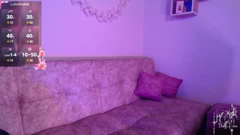 Snapshot of dark__nymph chatting on 11-24-25, 10:53 Dark online show from 11-24-25, 10:53