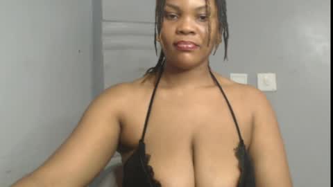 Snapshot of dark_chocoxx chatting on 04-28-26, 06:29 Goodness online show from 04-28-26, 06:29