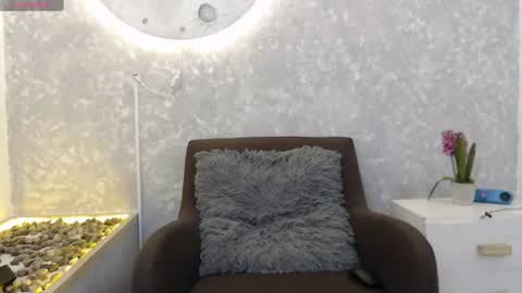 dark_dreams0 online show from 07-02-26, 07:31