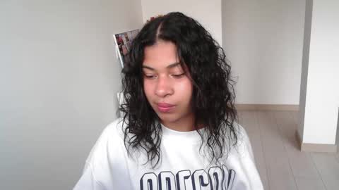 Sofia online show from 01-19-25, 10:28