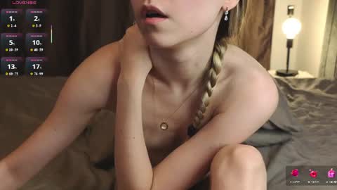 Ester online show from 07-28-26, 04:39