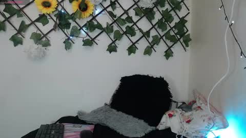 Snapshot of dark_flama chatting on 05-15-26, 10:50 dark_flama online show from 05-15-26, 10:50
