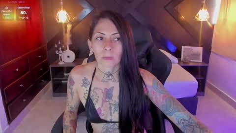 M I K A E L A online show from 11-04-25, 07:13