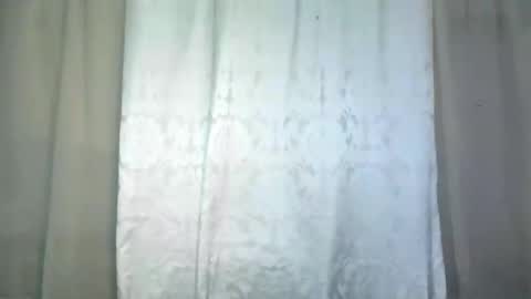 Snapshot of dark_hurohuro19 chatting on 12-18-24, 02:42 LIANNA online show from 12-18-24, 02:42