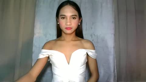 Snapshot of dark_hurohuro19 chatting on 12-23-24, 08:47 LIANNA online show from 12-23-24, 08:47