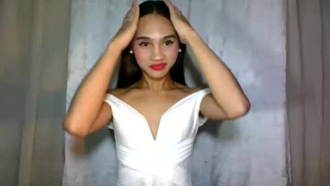 Snapshot of dark_hurohuro19 chatting on 12-25-24, 05:48 LIANNA online show from 12-25-24, 05:48