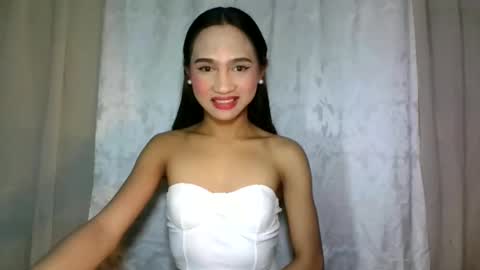 Snapshot of dark_hurohuro19 chatting on 12-28-24, 12:57 LIANNA online show from 12-28-24, 12:57