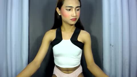 LIANNA online show from 12-23-25, 02:53