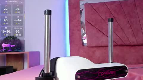 Dark-lilithx online show from 10-17-25, 08:55