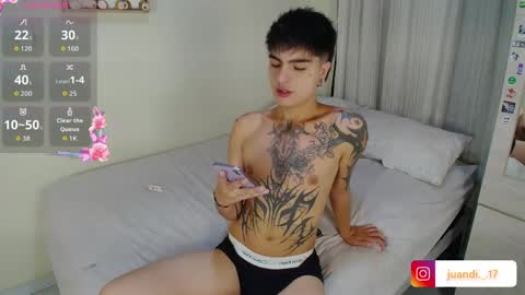 Snapshot of dark_lucky chatting on 04-09-26, 01:38 Juanito online show from 04-09-26, 01:38