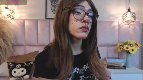 Nina online show from 02-08-26, 12:41