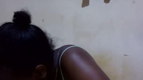 Snapshot of dark_princess1 chatting on 11-02-25, 01:02 dark_princess1 online show from 11-02-25, 01:02