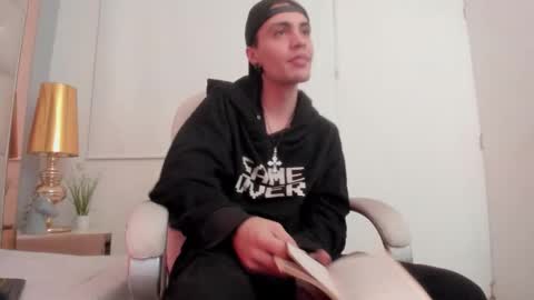 dark_sun333 online show from 11-29-25, 01:41