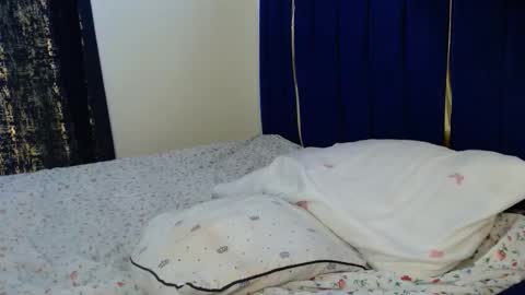 Tiff online show from 11-25-25, 01:22