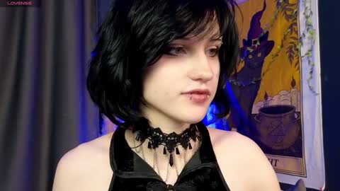 Snapshot of dark_vamp_ chatting on 12-04-24, 03:15 Vamp  online show from 12-04-24, 03:15