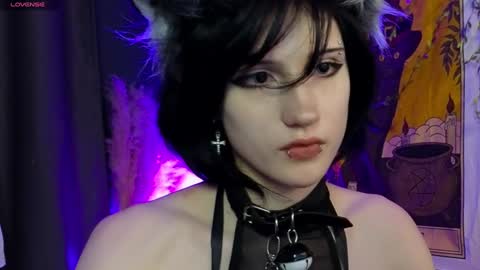 Snapshot of dark_vamp_ chatting on 12-05-24, 12:08 Vamp  online show from 12-05-24, 12:08
