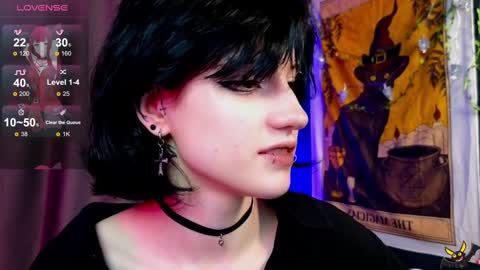 Snapshot of dark_vamp_ chatting on 12-13-24, 08:47 Vamp  online show from 12-13-24, 08:47