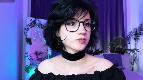 Snapshot of dark_vamp_ chatting on 12-21-24, 09:25 Vamp  online show from 12-21-24, 09:25