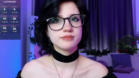 Snapshot of dark_vamp_ chatting on 12-22-24, 12:28 Vamp  online show from 12-22-24, 12:28