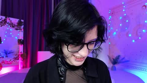 Snapshot of dark_vamp_ chatting on 12-22-24, 09:09 Vamp  online show from 12-22-24, 09:09