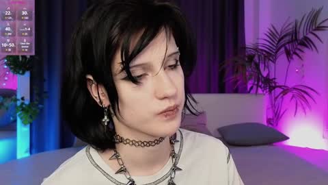 Snapshot of dark_vamp_ chatting on 01-20-25, 02:03 Vamp  online show from 01-20-25, 02:03