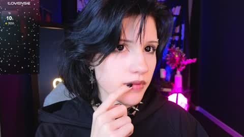 Snapshot of dark_vamp_ chatting on 01-31-25, 02:58 Vamp  online show from 01-31-25, 02:58