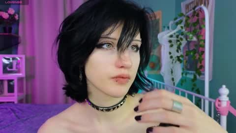 Snapshot of dark_vamp_ chatting on 02-05-25, 10:12 Vamp  online show from 02-05-25, 10:12