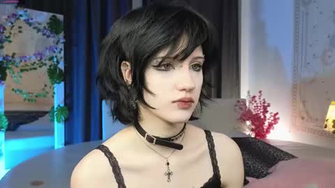 Snapshot of dark_vamp_ chatting on 03-01-25, 12:23 Vamp  online show from 03-01-25, 12:23