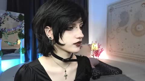 Snapshot of dark_vamp_ chatting on 03-02-25, 10:35 Vamp  online show from 03-02-25, 10:35