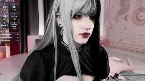 Snapshot of dark_vamp_ chatting on 03-08-25, 03:13 Vamp  online show from 03-08-25, 03:13