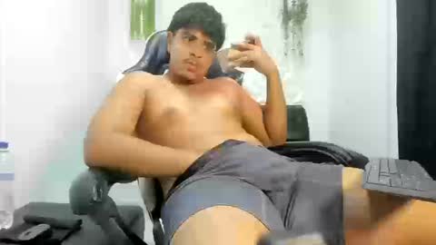 darkalphax01 online show from 03-13-26, 06:03