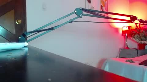 Snapshot of darkcandyboy chatting on 09-20-25, 12:39 darkcandyboy online show from 09-20-25, 12:39