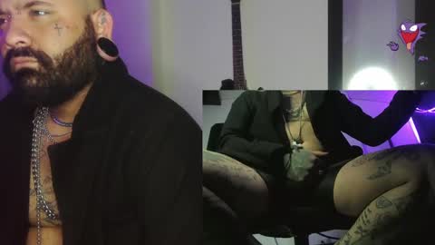 darkclothes online show from 12-31-24, 04:38