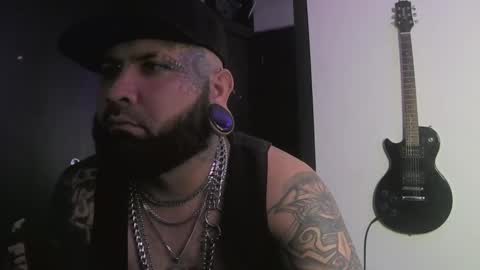 darkclothes online show from 01-04-25, 05:37